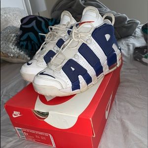 Nike Uptempo "Knicks"